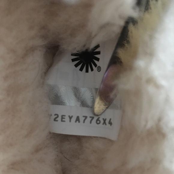 NWT UGG Litney Moccasin Chestnut Loafers Slippers Women’s 7 - Picture 10 of 13